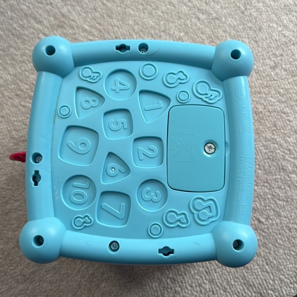 VTech Busy Learners Activity Cube, Purple - Picture 7 of 7